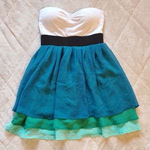 Strapless layered dress